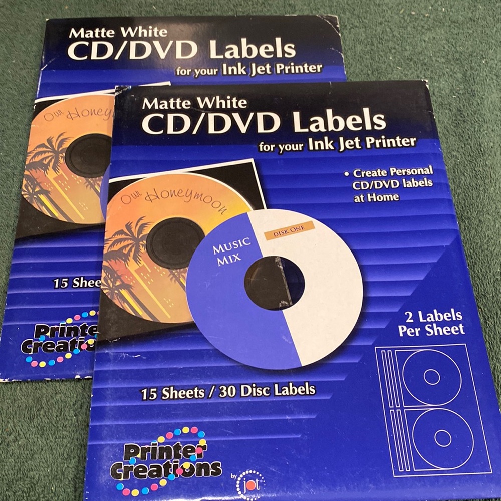 NWT Two packages Matte White CDDVD Labels
